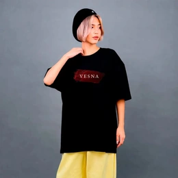 Футболка оверсайз женская "Vesna", черная - Сүрөт 1