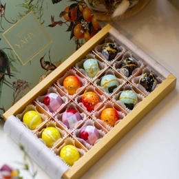 Набор конфет YAHYA из корпусной коллекции, 15 шт
 - Сүрөт 1