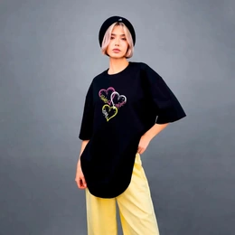 Футболка оверсайз унисекс "Любовь к маме", черная - Сүрөт 1